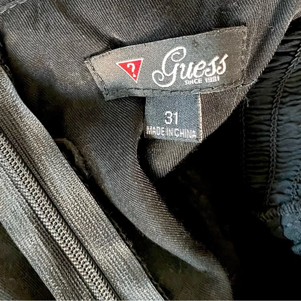 GUESS black jumpsuit - Picture 7 of 9